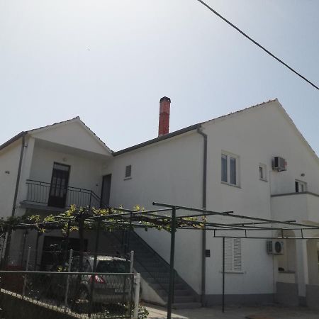 Apartmani Lukacic Weißenburg Exterior foto