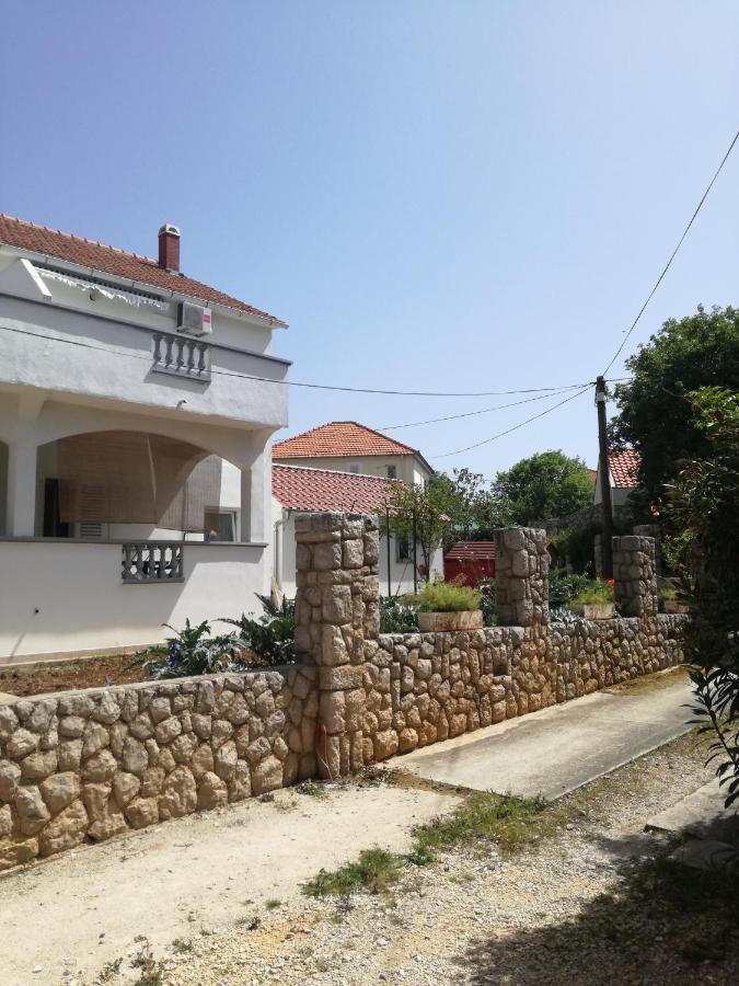 Apartmani Lukacic Weißenburg Exterior foto